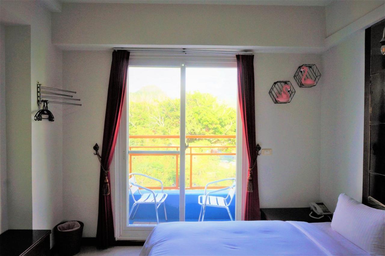 Bed and Breakfast 華納小筑 Кэньдин Экстерьер фото